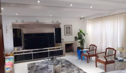 Casa para Venda - 254.9m², 3 dormitórios, sendo 1 suites, 2 vagas - Ipanema