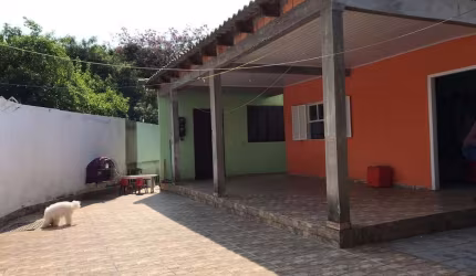 Casa para Venda - 70m², 1 dormitório, 5 vagas - Cavalhada