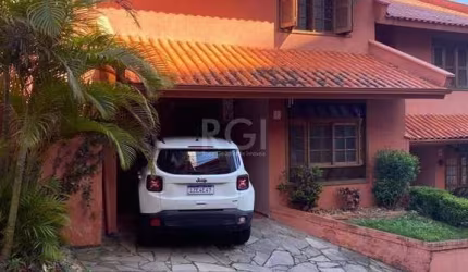 Casa Condominio para Venda - 132m², 3 dormitórios, 2 vagas - Glória