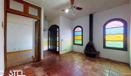 Apartamento para Venda - 160m², 4 dormitórios, sendo 2 suites, 4 vagas - Guarujá