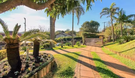 Casa Condominio para Venda - 350m², 5 dormitórios, sendo 1 suites, 3 vagas - Vil