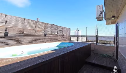 Cobertura para Venda - 253m², 3 dormitórios, sendo 1 suites, 2 vagas - Menino De