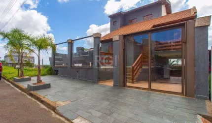 Casa Condominio para Venda - 240m², 3 dormitórios, sendo 1 suites, 3 vagas - Mar