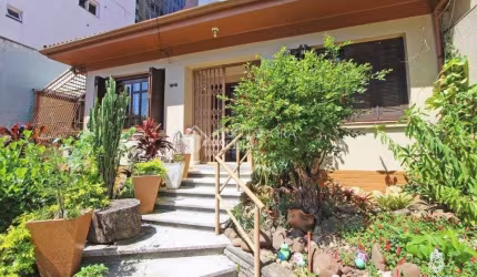 Casa para Locação/Aluguel - 110m², 3 dormitórios, sendo 1 suites, 2 vagas - Auxi