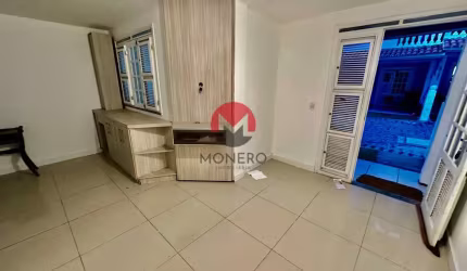 Casa Triplex em Condomínio Fechado com 132m² próximo ao FUTURO ALPHAVILLE | Manoel Dias Branco, Fortaleza-CE