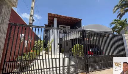 Casa à venda no bairro SAPIRANGA em Fortaleza/CE