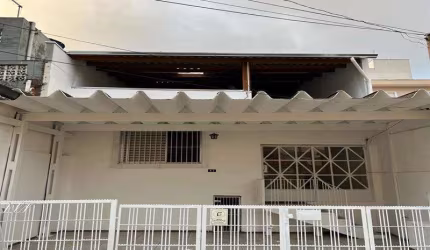 Casa com 2 quartos para alugar na Rua Mário Barreto, Tucuruvi, São Paulo por R$ 2.500