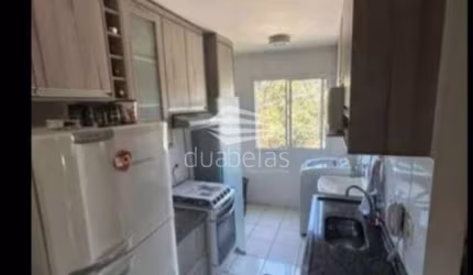 Vende um Apartamento na Zona Sul.