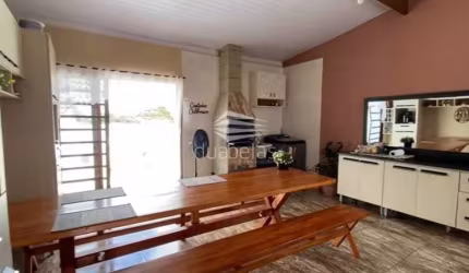 Lindo Sobrado para  Venda  3 dormitórios sendo 3 suites Residencial Righi  Zona Leste