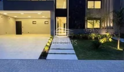 Linda Casa no Jardim do Golf.