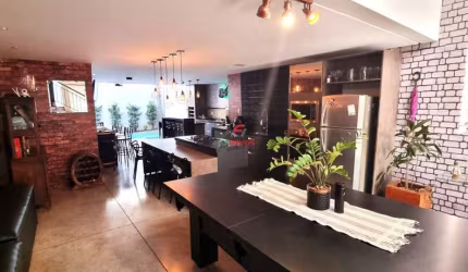 SOBRADO RESIDENCIAL - PARQUE DAS LARANJEIRAS - MARINGÁ/PR