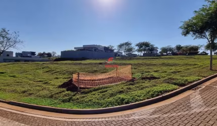 ** OPORTUNIDADE - TERRENO EM CONDOMÍNIO RESIDENCIAL - JARDINS DE MONET **