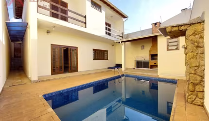 Casa em Jardim Acapulco - São Carlos, SP