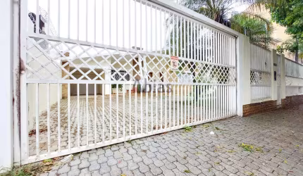 Casa Comercial em Vila Monteiro (gleba I) - São Carlos, SP