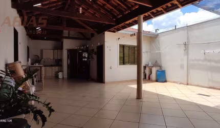 Casa em Jardim Centenário - São Carlos, SP