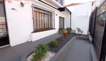 Casa Comercial em Núcleo Residencial Silvio Vilari - São Carlos, SP