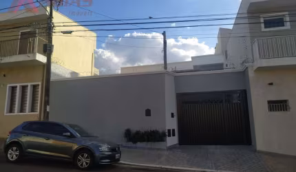 Casa em Centro - São Carlos