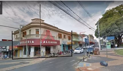 Ponto Comercial em Centro - São Carlos, SP