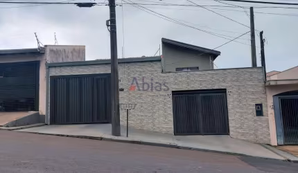 Casa em Jardim Dona Francisca  -  São Carlos