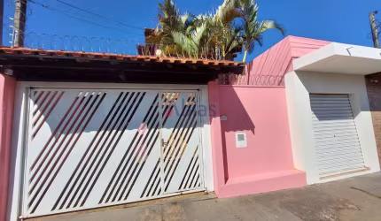 Sobrado Vila Irene-3 quartos-com pequeno salão comercial -