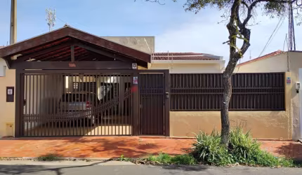 Casa à venda em Jardim Santa Paula  -  São Carlos