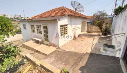Compre Casa em Vila Costa do Sol - São Carlos