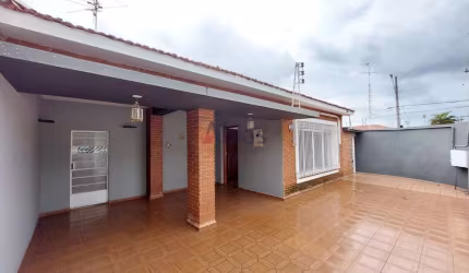 Casa em Jardim São Carlos - São Carlos, SP