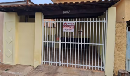 Vila Boa Vista-Residência c/2 quartos,sala, cozinha-1vaga