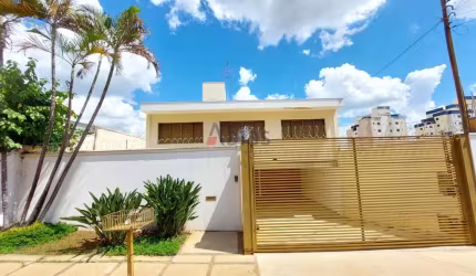 Casa em Centro - São Carlos