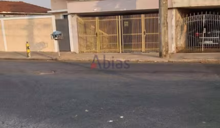 Casa à Venda em Vila Prado - 3 Dormitórios por R$ 265.000