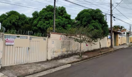 Compre Casa em Jardim Paraiso  -  São Carlos