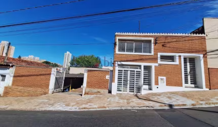 Casa em Centro - São Carlos