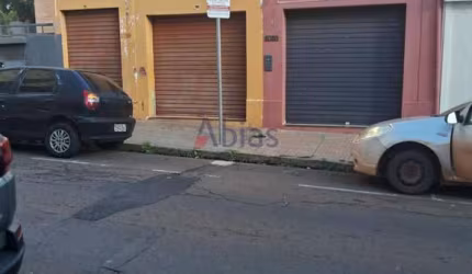 Casa Comercial em Centro - São Carlos
