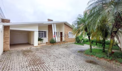 Casa Comercial em Vila Monteiro (gleba I) - São Carlos, SP