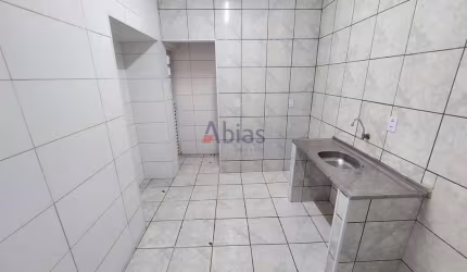Kitnet em Vila Brasília - São Carlos, SP