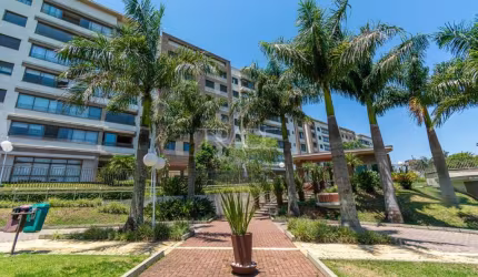 Apartamento com 3 quartos à venda na Avenida da Cavalhada, 5730, Cavalhada, Porto Alegre por R$ 550.000