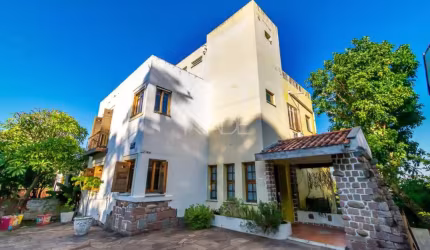 Casa com 5 quartos à venda na Rua Goitacaz, 349, Vila Assunção, Porto Alegre por R$ 1.300.000