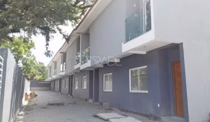 Casa em condomínio fechado com 2 quartos à venda na Rua Sebastião Wolf, 197, Nonoai, Porto Alegre por R$ 339.900