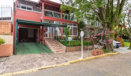 Casa em condomínio fechado com 3 quartos à venda na Rua Professor Antônio José Remião, 15, Espírito Santo, Porto Alegre por R$ 850.000