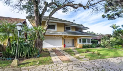 Casa em condomínio fechado com 4 quartos à venda na Avenida da Cavalhada, 5205, Cavalhada, Porto Alegre por R$ 2.940.000