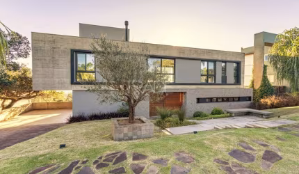 Casa em condomínio fechado com 4 quartos à venda na Rua Bertha Loforte Gonçalves, 80, Teresópolis, Porto Alegre por R$ 4.480.000