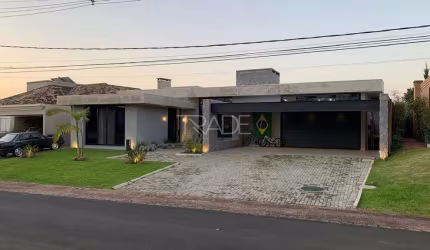 Casa em condomínio fechado com 4 quartos à venda na Avenida Juca Batista, 8000, Belém Novo, Porto Alegre por R$ 3.250.000