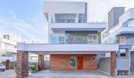 Casa em condomínio fechado com 3 quartos à venda na Avenida Coronel Marcos, 1239, Pedra Redonda, Porto Alegre por R$ 2.203.200