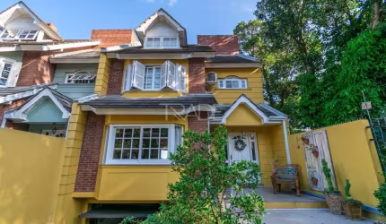 Casa com 4 quartos à venda na Rua Chiriguano, 35, Vila Assunção, Porto Alegre por R$ 1.790.000