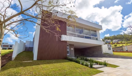 Casa em condomínio fechado com 3 quartos à venda na Estrada das Três Meninas, 1501, Vila Nova, Porto Alegre por R$ 2.100.000