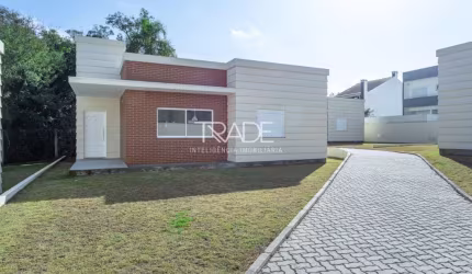 Casa em condomínio fechado com 3 quartos à venda na Rua Canísio Binsfeld, 226, Hípica, Porto Alegre por R$ 595.000
