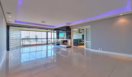 Apartamento com 3 quartos à venda na Avenida Cai, 355, Cristal, Porto Alegre por R$ 1.950.000