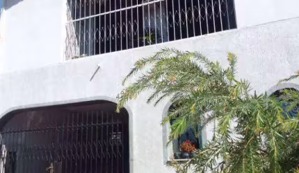Sobrado com 4 dormitórios à venda, 172 m² por R$ 450.000,00 - Vila Independência - Piracicaba/SP