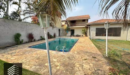 Casa com 3 dormitórios à venda, 250 m² por R$ 670.000,00 - Colina de São Pedro - São Pedro/SP