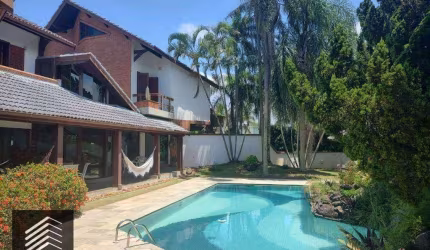 Sobrado com 4 dormitórios à venda, 370 m² por R$ 2.300.000,00 - Bougainville Residencial I - Peruíbe/SP